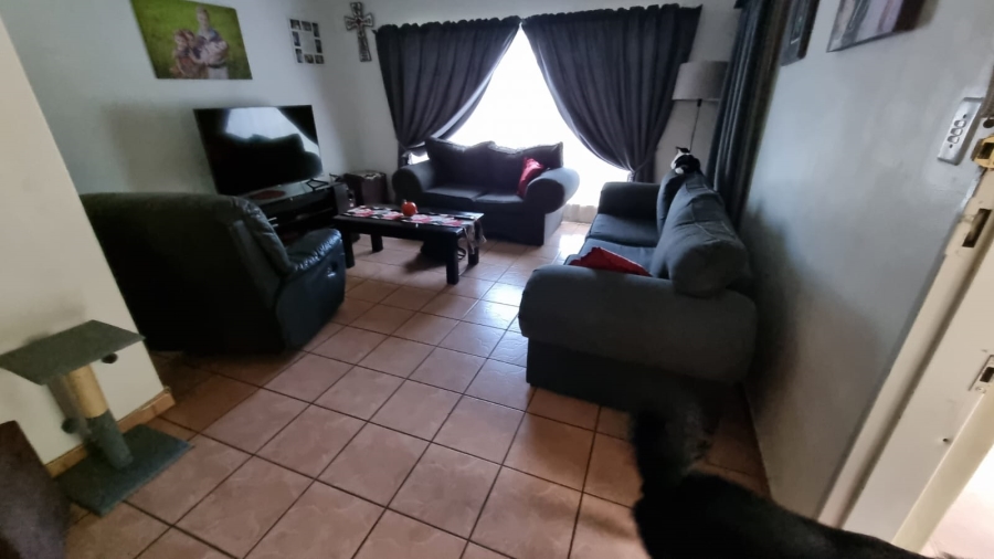 3 Bedroom Property for Sale in Potchefstroom South North West